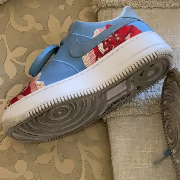 WMNS AIR FORCE 1 UPSTEPELEVATED EXCELLENCE EUC December Sky