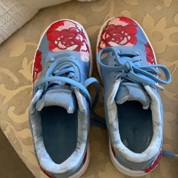 WMNS AIR FORCE 1 UPSTEPELEVATED EXCELLENCE EUC December Sky