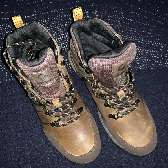 Wolverine Mens Chisel 2Steel Toe Waterproof Hiker Boot