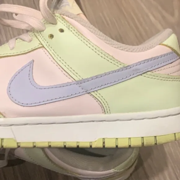 Woman's Size 9.5 Nike Dunk Low &quot;Lime Ice&quot; or  Men's Sz 8