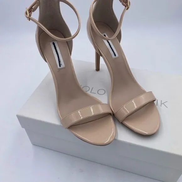 Woman’s saks fifth avenue patent sandals size 36.5