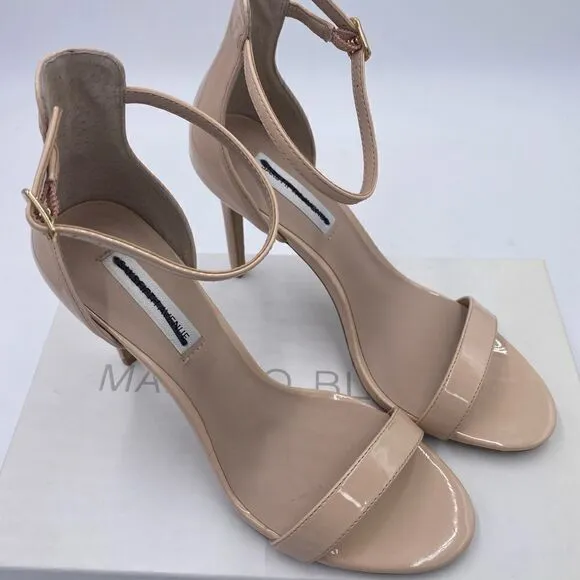 Woman’s saks fifth avenue patent sandals size 36.5