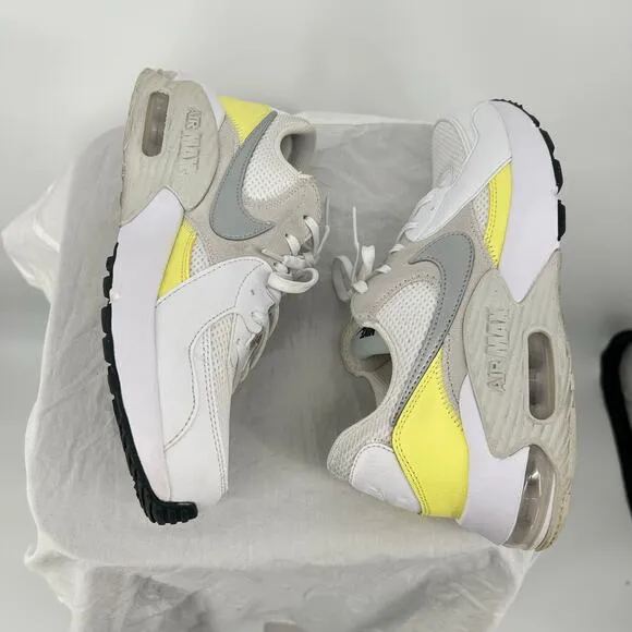 Women's 8.5 White/Platinum/Zitron Nike Air Max Excee Athletic Shoes CD5432-111
