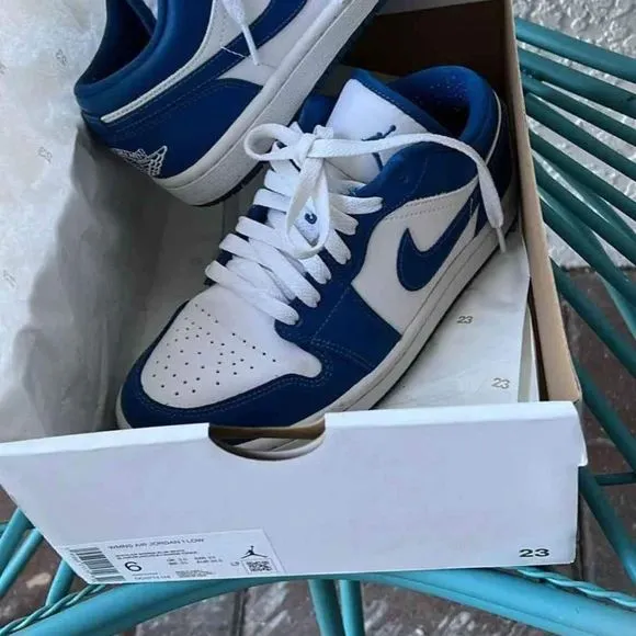Women's Air Jordan low Size 6W Marina Blue 2022 DC0774-114 GREAT CONDITION
