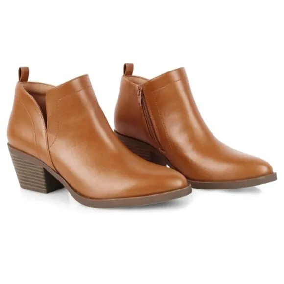 Women's Ankle Boot Pointed Toe Side Zipper Bootie Size 7.5 M Brown