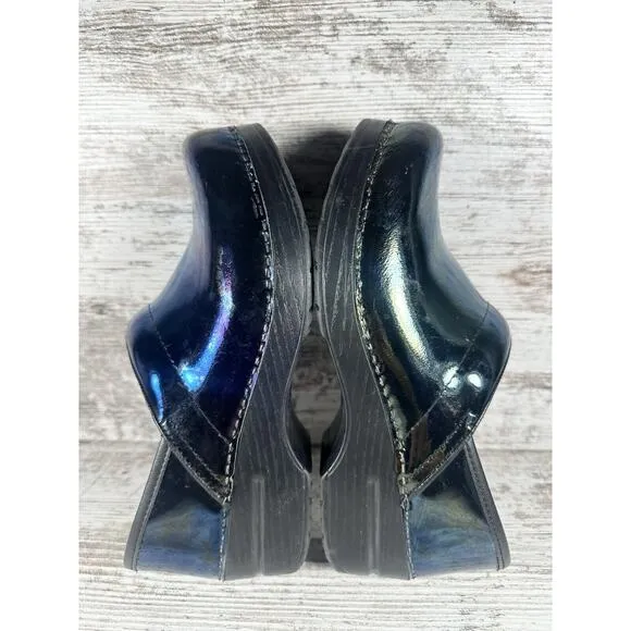 Women's Dansko Professional Iridescent Black Patent Leather Clogs Sz EUR 37/US 7