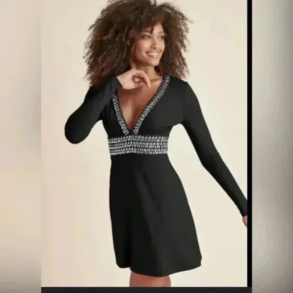 Women’s deep V embellished rhinestone dress with long sleeves