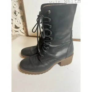 Women’s J Crew Mid Calf Lace Up Black Leather Lug Sole Boots 6