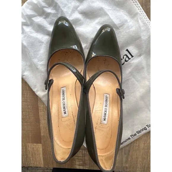 Womens Manohlo Blahnik Patent Leather Green Campy Mary Jane Heels sz 38 Designer