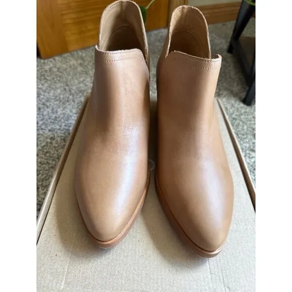 Women's Mia Everyday Ankle Bootie - color Almond - size 10 with 2” Heel