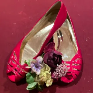Women’s Shoes 7.5 Stuart Weitzman Red Patent Leather Open Toe Flats