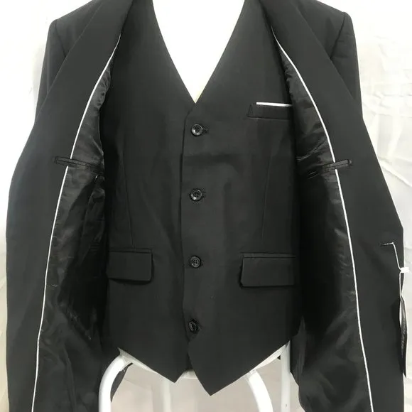WULFUL Men’s Suit Reg. Fit One Button 3-Piece Suit