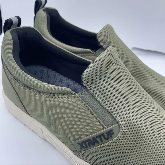 XTRATUF mens Topwater slip on shoes Size 9.5M