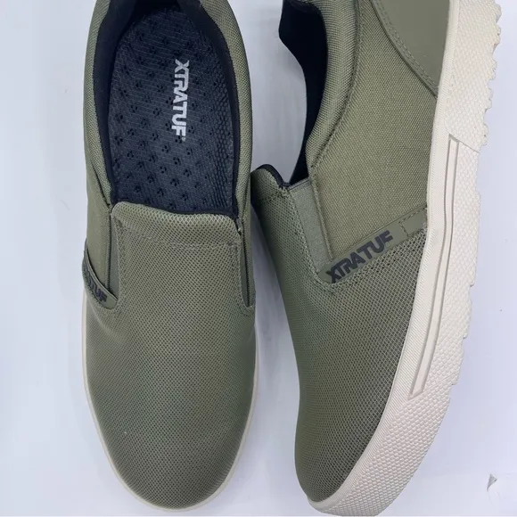 XTRATUF mens Topwater slip on shoes Size 9.5M