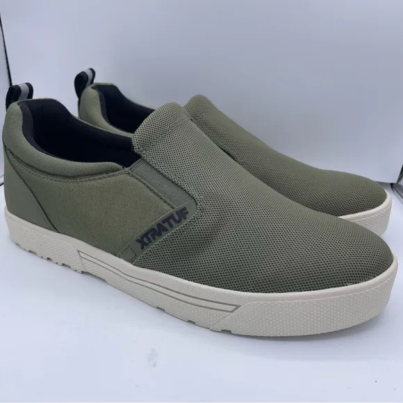 XTRATUF mens Topwater slip on shoes Size 9.5M
