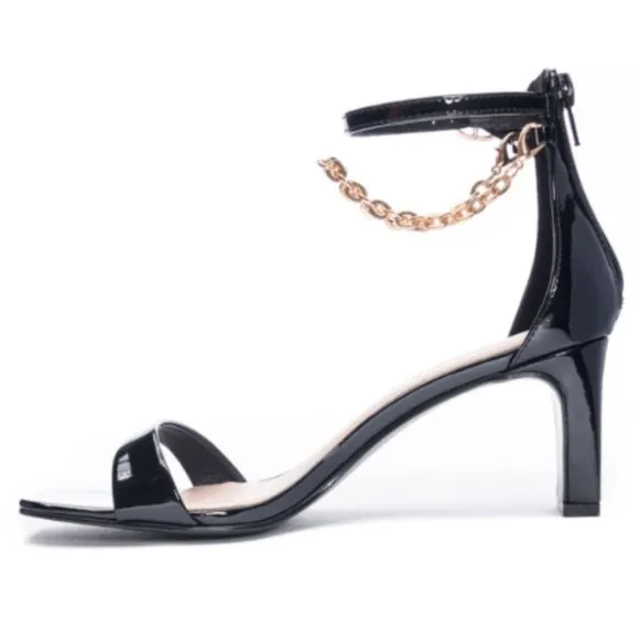 Yara Patent Sandal