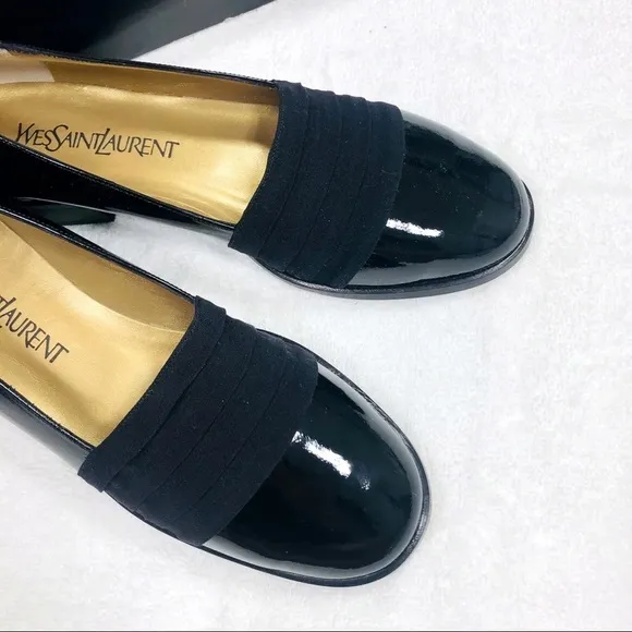 YSL Yves Saint Laurent vintage black patent flats