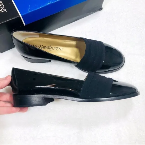 YSL Yves Saint Laurent vintage black patent flats