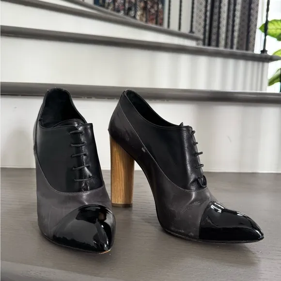 YSL YVES SAINT LAURENT Y2K Leather Lace Up Shoes with Wooden Heel 38