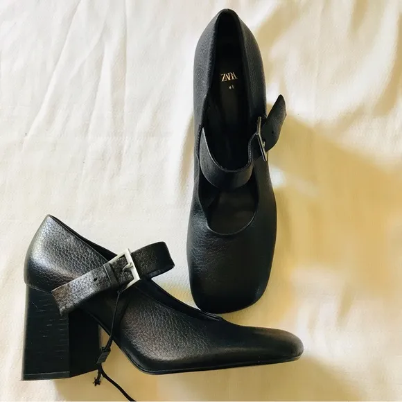 Zara Black Chunky Heel Mary Jane Shoes