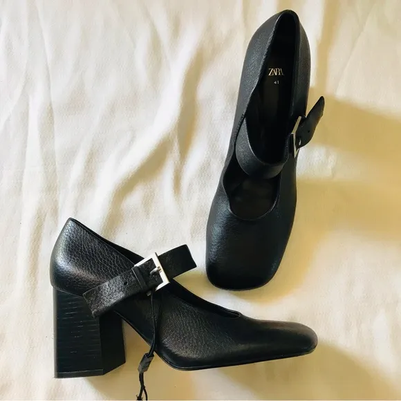 Zara Black Chunky Heel Mary Jane Shoes