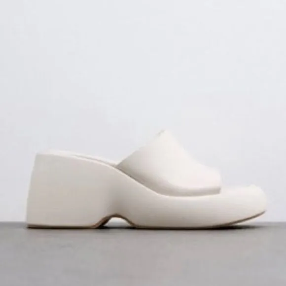 Zara Chunky Platform Off White Sandals Shoes Size 9