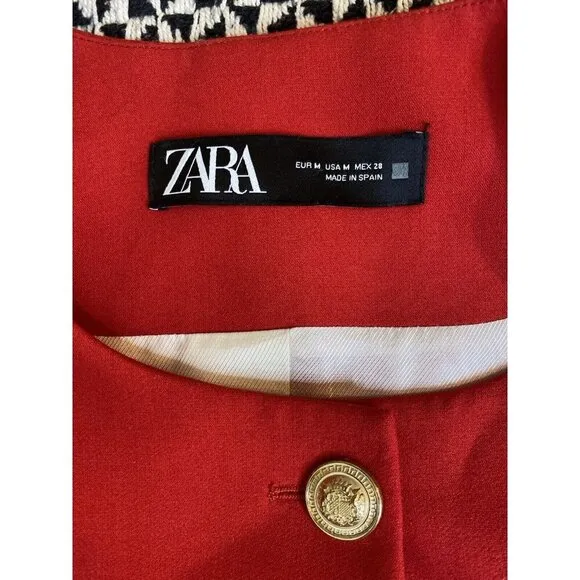 ZARA NEW WOMAN LONG BELTED BLAZER DRESS GOLD BUTTONS RED W/ VINTAGE BELT MEDIUM